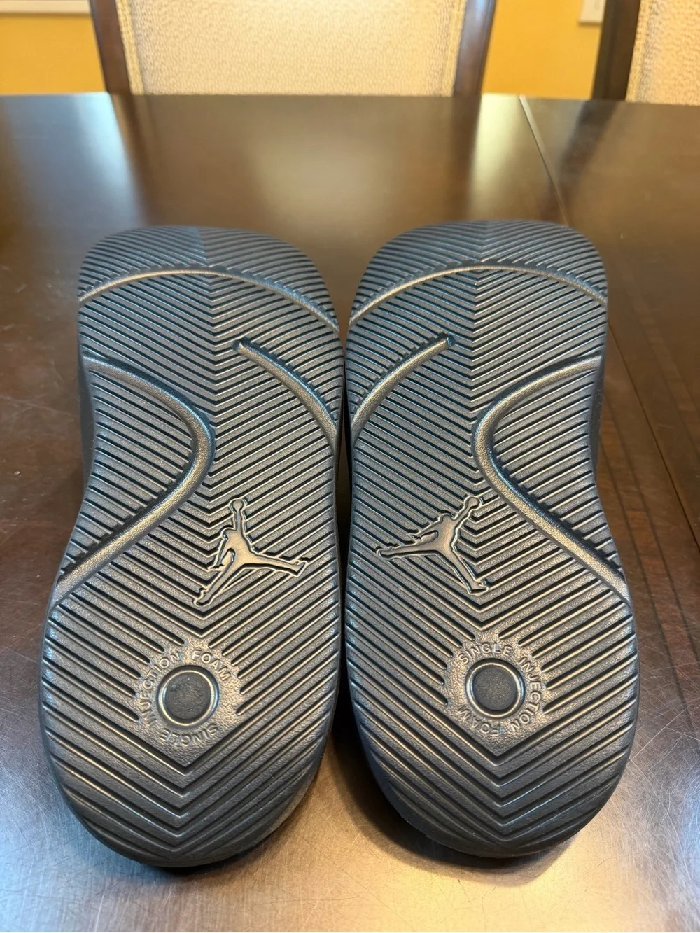 New Nike Air Jordan Red Black Slides Sandals Size US 10